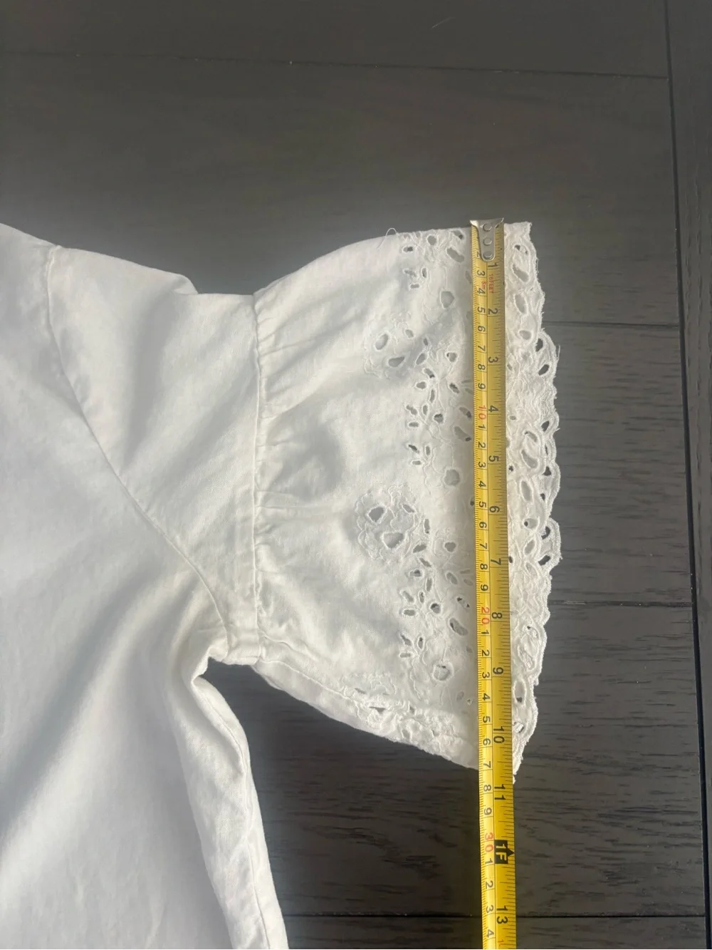 LOFT Women’s White Eyelet Puff Sleeve Top Size Large